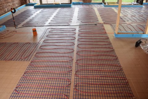 Insallation plancher chauffant hydraulique à Lubersac